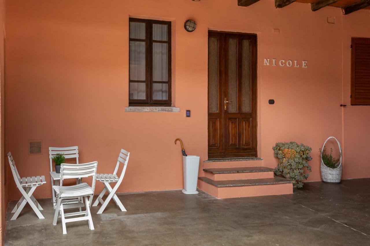 Casa Nicole Self Check-In Villa Albizzate ภายนอก รูปภาพ