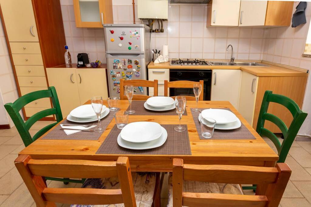 Casa Nicole Self Check-In Villa Albizzate ภายนอก รูปภาพ